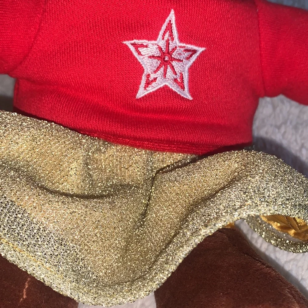 Starbucks 2018 Bearista Bear Gold Skirt Red Shirt Teddy Bear EUC